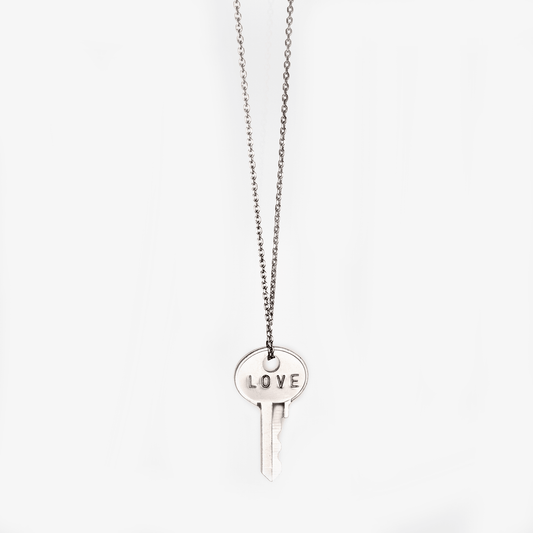 Dainty Emily Key Necklace Necklaces The Giving Keys Silver 